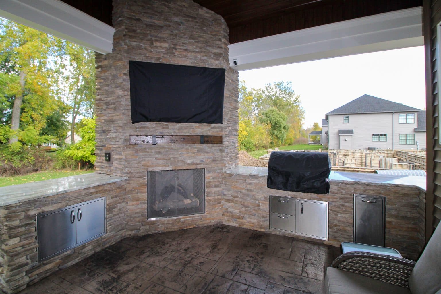 Outdoor Bar And Grill Area