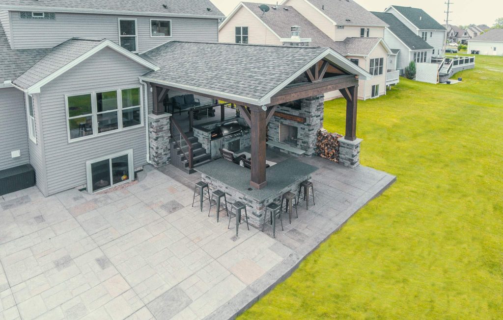 Roof Repair vs. Roof Replacement: How to Tell Which One You Need 1 Ivy Lea Construction Gallery 1